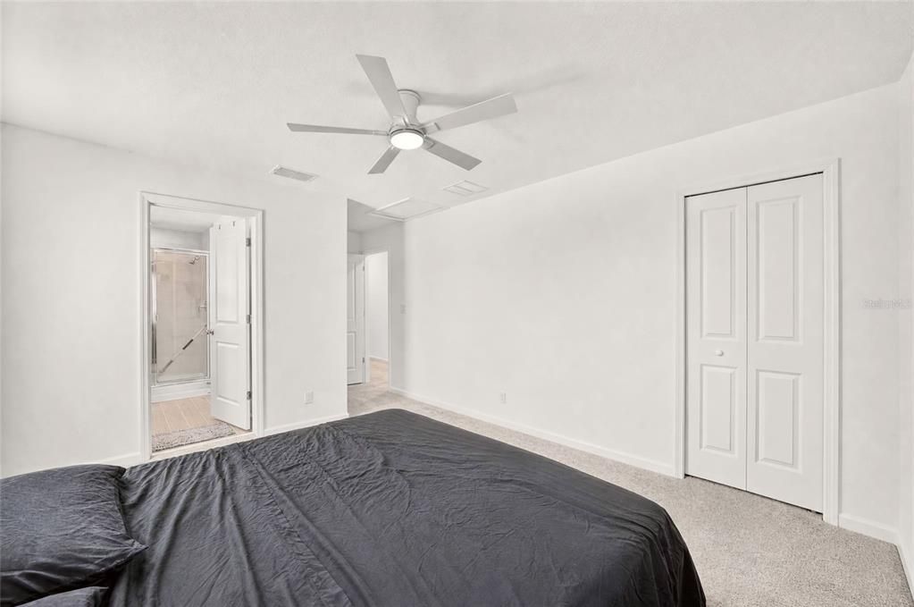 For Sale: $187,000 (2 beds, 2 baths, 1223 Square Feet)