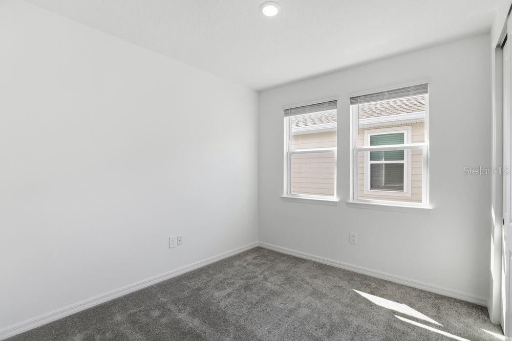 En Venta: $530,000 (3 camas, 3 baños, 2461 Pies cuadrados)