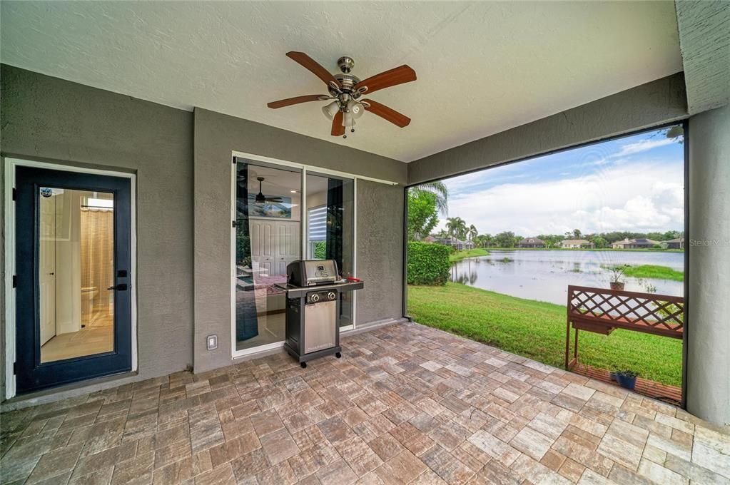 For Sale: $875,000 (5 beds, 3 baths, 2643 Square Feet)