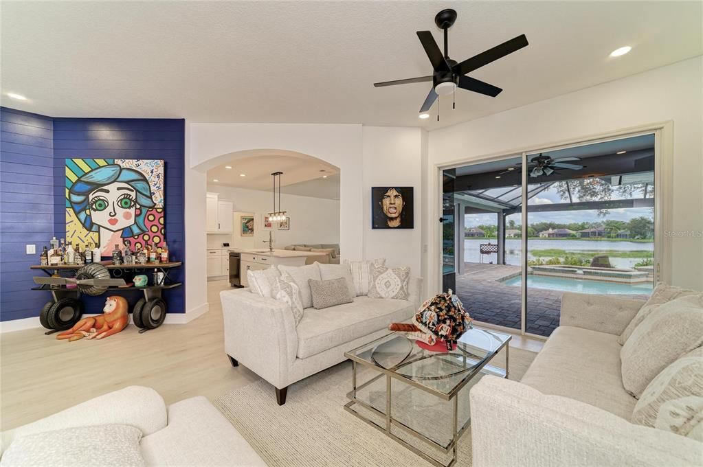 For Sale: $875,000 (5 beds, 3 baths, 2643 Square Feet)