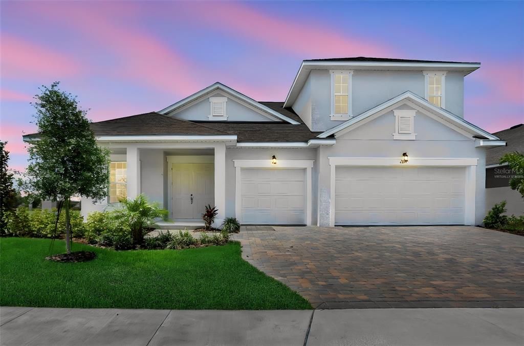 En Venta: $624,990 (3 camas, 3 baños, 2723 Pies cuadrados)