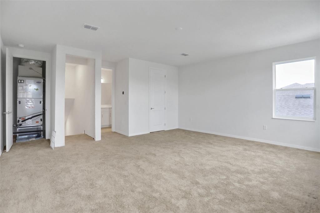 En Venta: $624,990 (3 camas, 3 baños, 2723 Pies cuadrados)