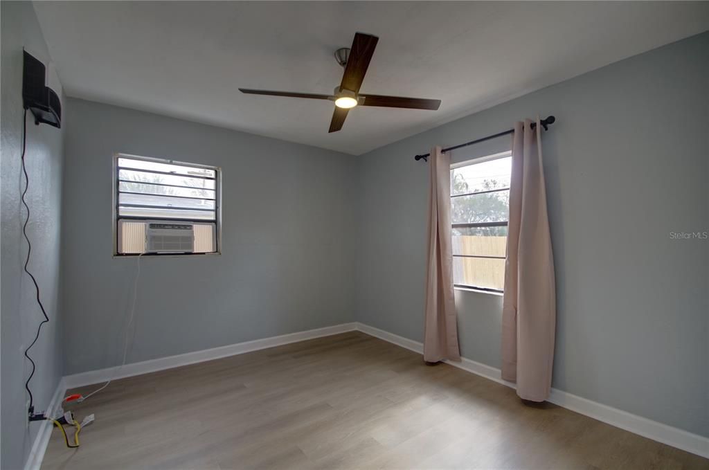 En Venta: $259,000 (2 camas, 1 baños, 704 Pies cuadrados)