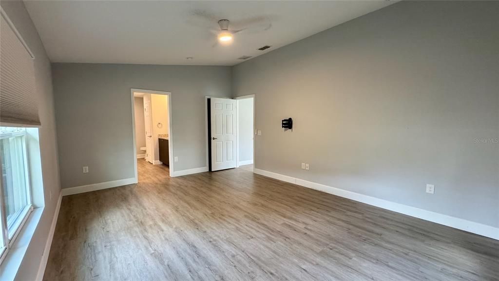 En Venta: $336,500 (3 camas, 2 baños, 1533 Pies cuadrados)