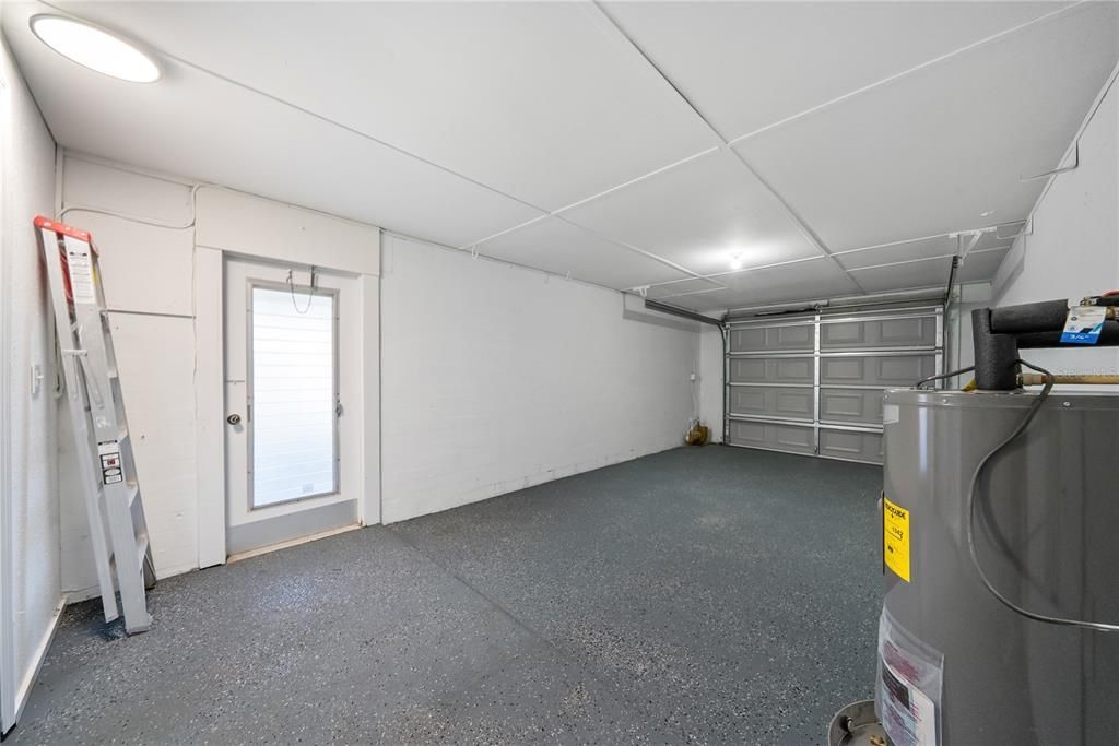 For Sale: $254,900 (3 beds, 2 baths, 1572 Square Feet)