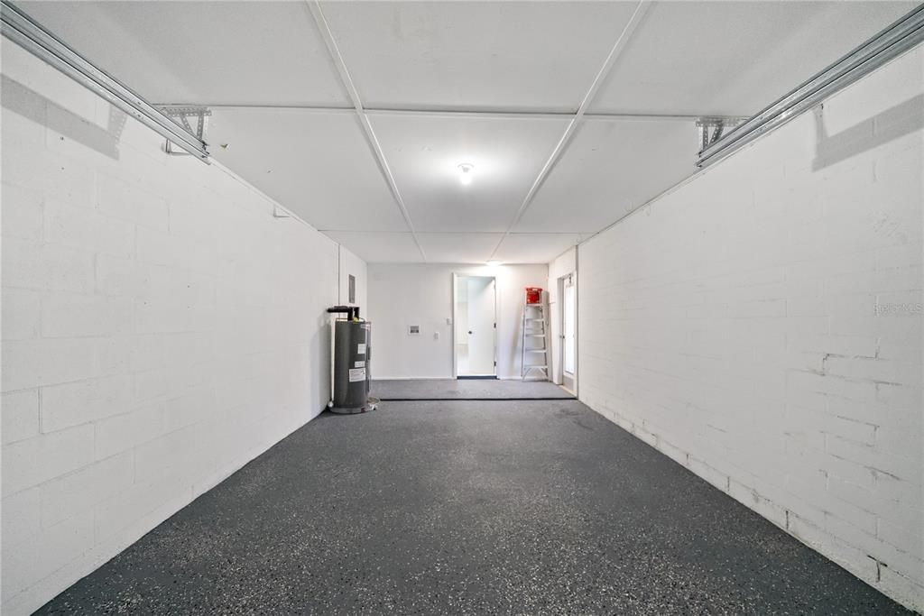 For Sale: $254,900 (3 beds, 2 baths, 1572 Square Feet)