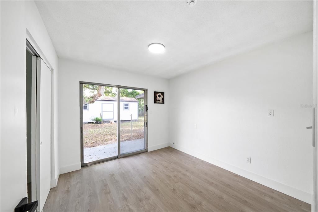For Sale: $254,900 (3 beds, 2 baths, 1572 Square Feet)