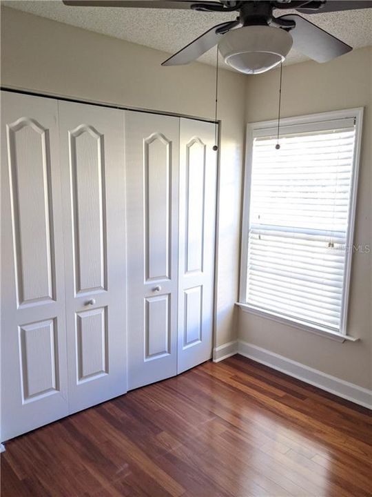 For Rent: $1,400 (1 beds, 1 baths, 830 Square Feet)