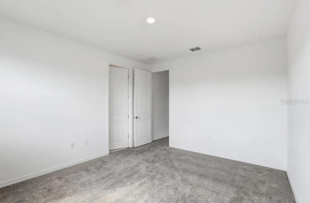 En Venta: $560,000 (3 camas, 3 baños, 1992 Pies cuadrados)