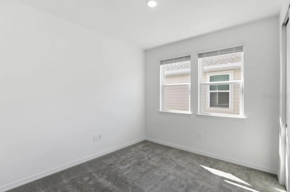En Venta: $560,000 (3 camas, 3 baños, 1992 Pies cuadrados)