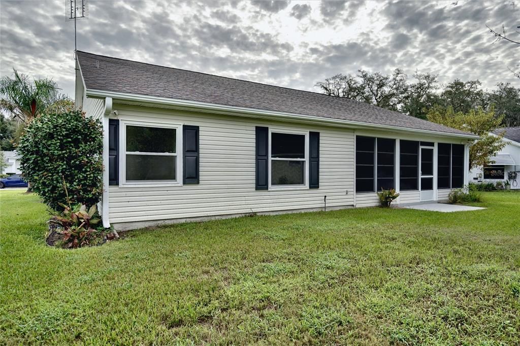 For Sale: $294,900 (3 beds, 2 baths, 1652 Square Feet)