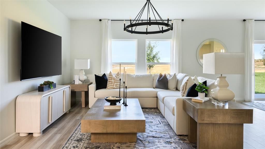For Sale: $384,990 (4 beds, 2 baths, 2039 Square Feet)