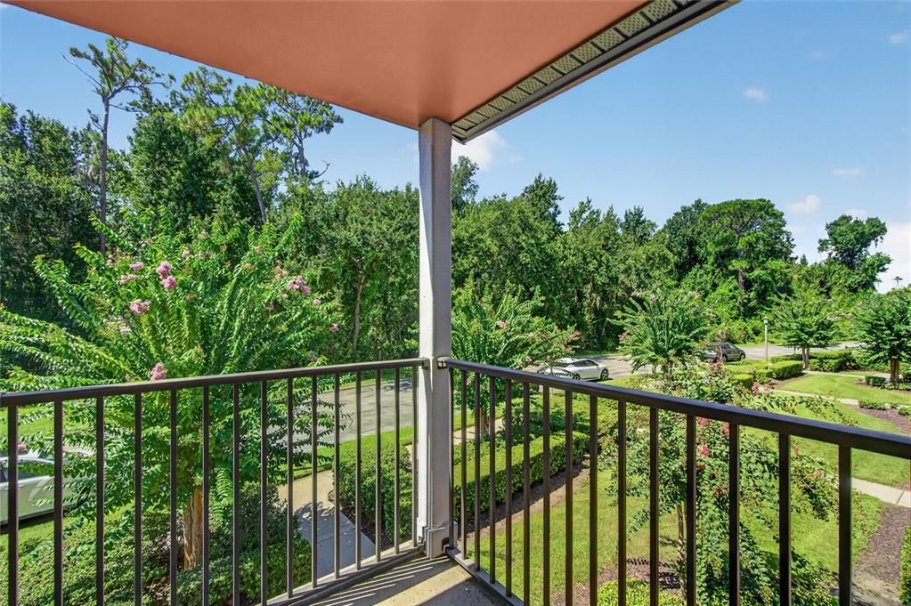 For Sale: $335,000 (2 beds, 2 baths, 1356 Square Feet)