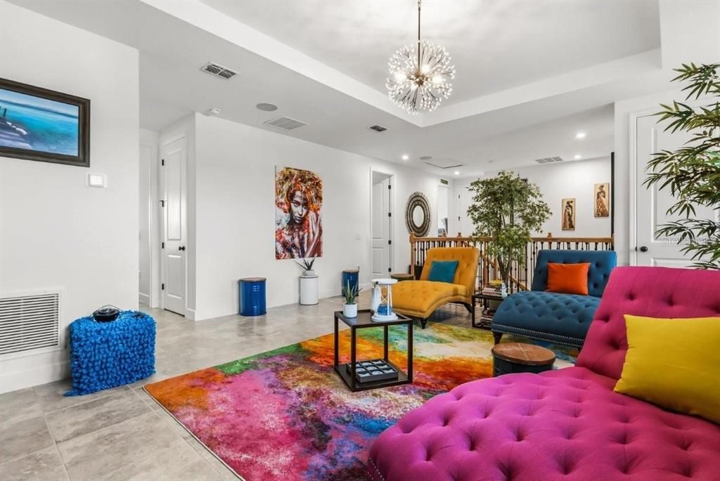 En Venta: $544,999 (4 camas, 3 baños, 3436 Pies cuadrados)