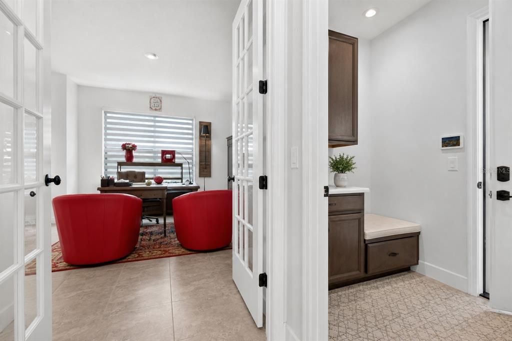 En Venta: $544,999 (4 camas, 3 baños, 3436 Pies cuadrados)