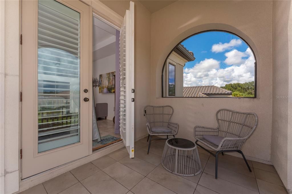 En Venta: $544,999 (4 camas, 3 baños, 3436 Pies cuadrados)