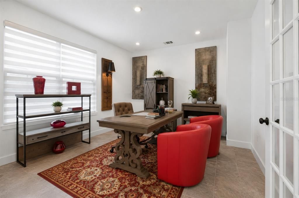 En Venta: $544,999 (4 camas, 3 baños, 3436 Pies cuadrados)