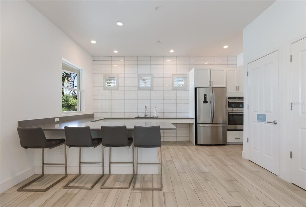 For Sale: $1,150,000 (3 beds, 2 baths, 2306 Square Feet)