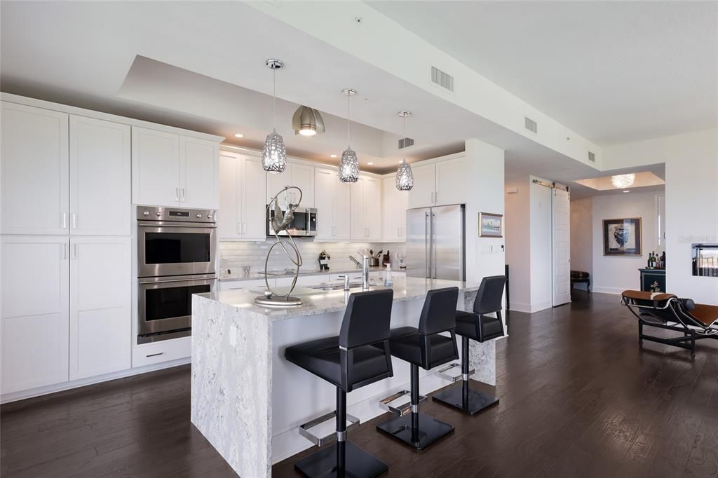 For Sale: $1,150,000 (3 beds, 2 baths, 2306 Square Feet)