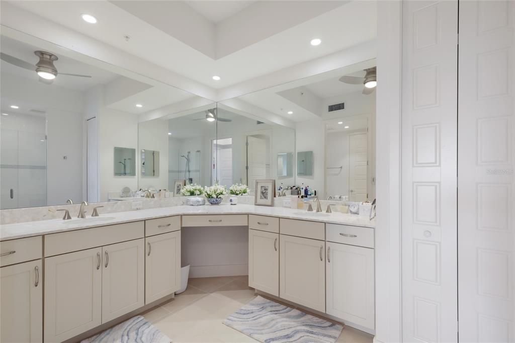 For Sale: $1,150,000 (3 beds, 2 baths, 2306 Square Feet)