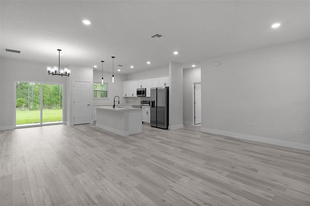 En Venta: $259,900 (3 camas, 2 baños, 1529 Pies cuadrados)
