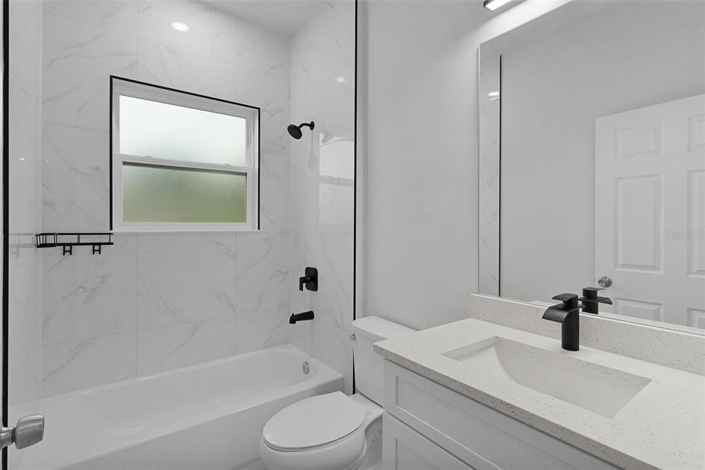 En Venta: $259,900 (3 camas, 2 baños, 1529 Pies cuadrados)
