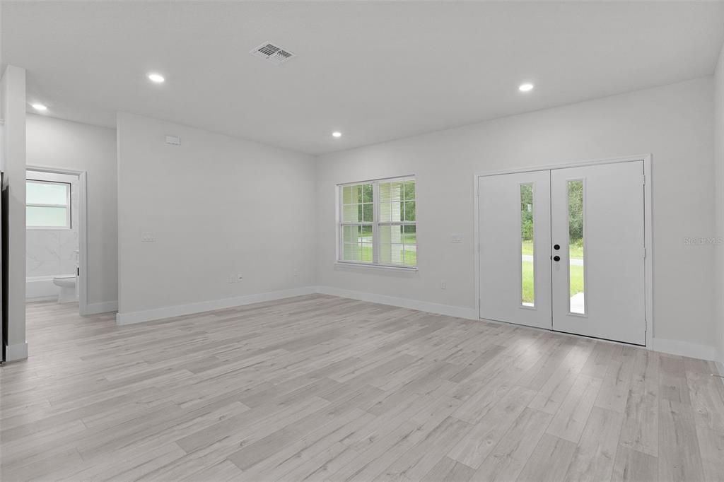 En Venta: $259,900 (3 camas, 2 baños, 1529 Pies cuadrados)