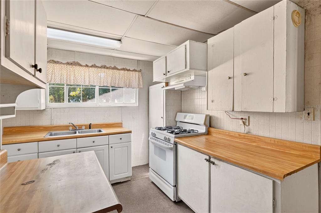 En Venta: $199,900 (3 camas, 1 baños, 1170 Pies cuadrados)
