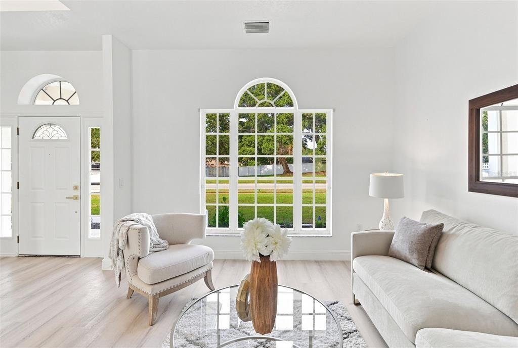 For Sale: $650,000 (5 beds, 3 baths, 3100 Square Feet)