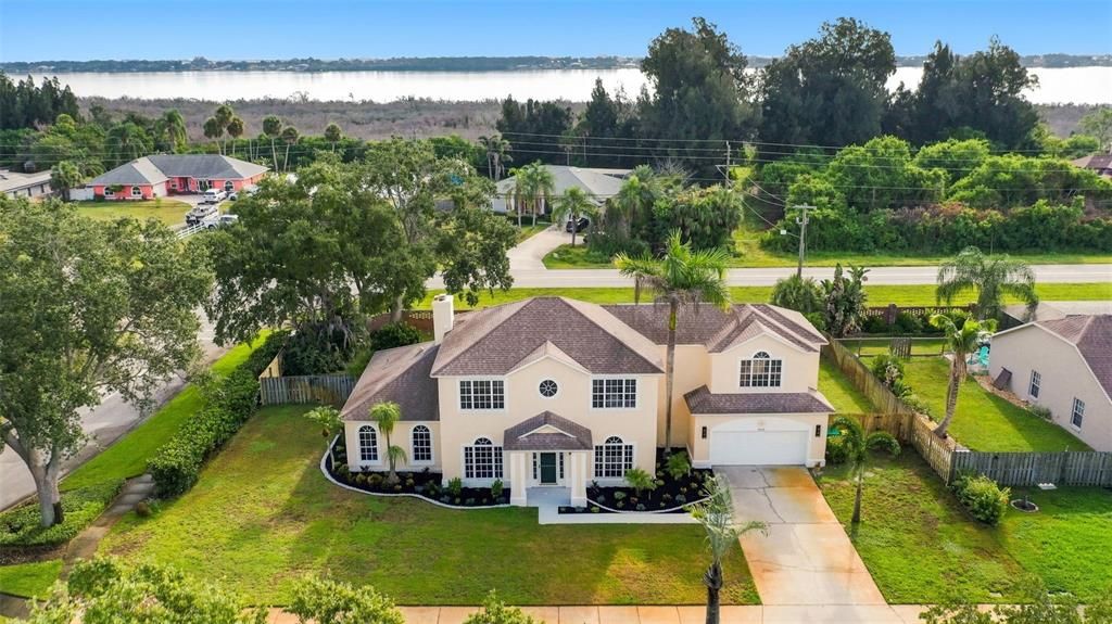 For Sale: $650,000 (5 beds, 3 baths, 3100 Square Feet)