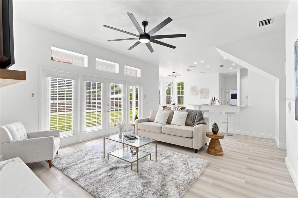 For Sale: $650,000 (5 beds, 3 baths, 3100 Square Feet)