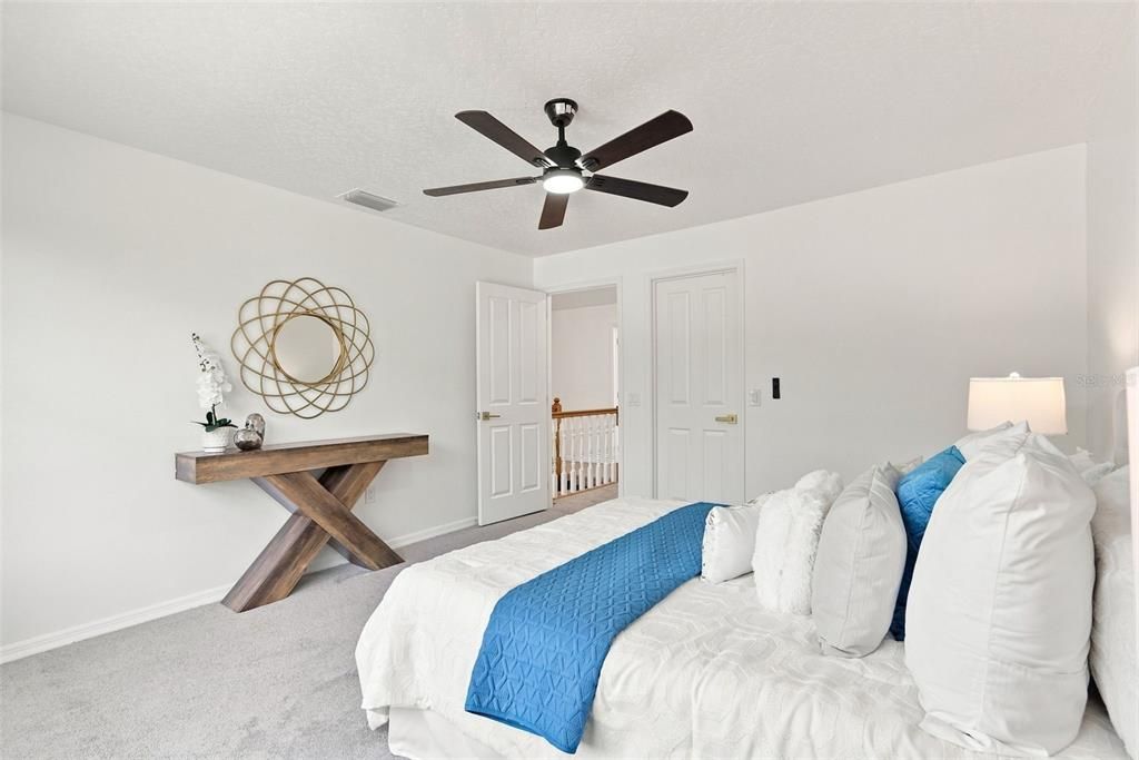 For Sale: $650,000 (5 beds, 3 baths, 3100 Square Feet)