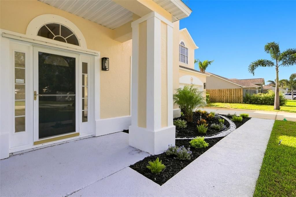 For Sale: $650,000 (5 beds, 3 baths, 3100 Square Feet)