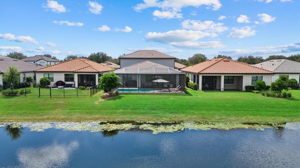 En Venta: $749,900 (4 camas, 3 baños, 2855 Pies cuadrados)