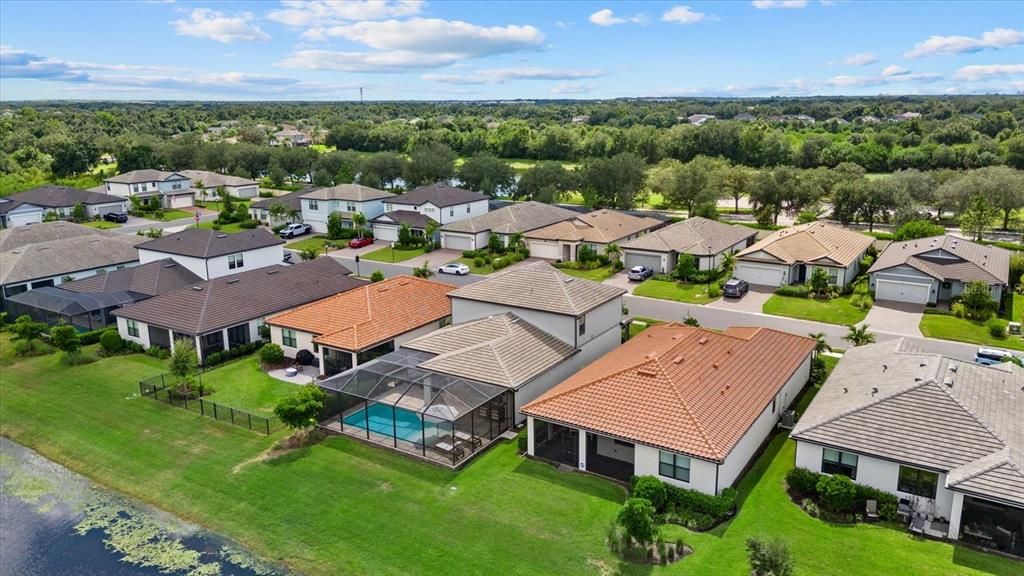 En Venta: $749,900 (4 camas, 3 baños, 2855 Pies cuadrados)