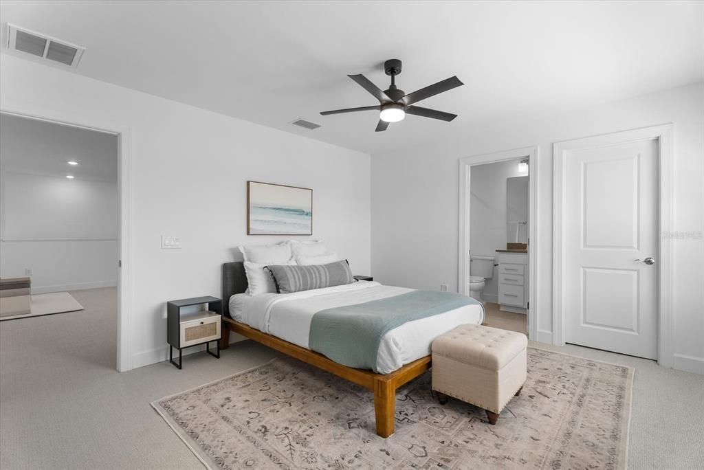En Venta: $749,900 (4 camas, 3 baños, 2855 Pies cuadrados)