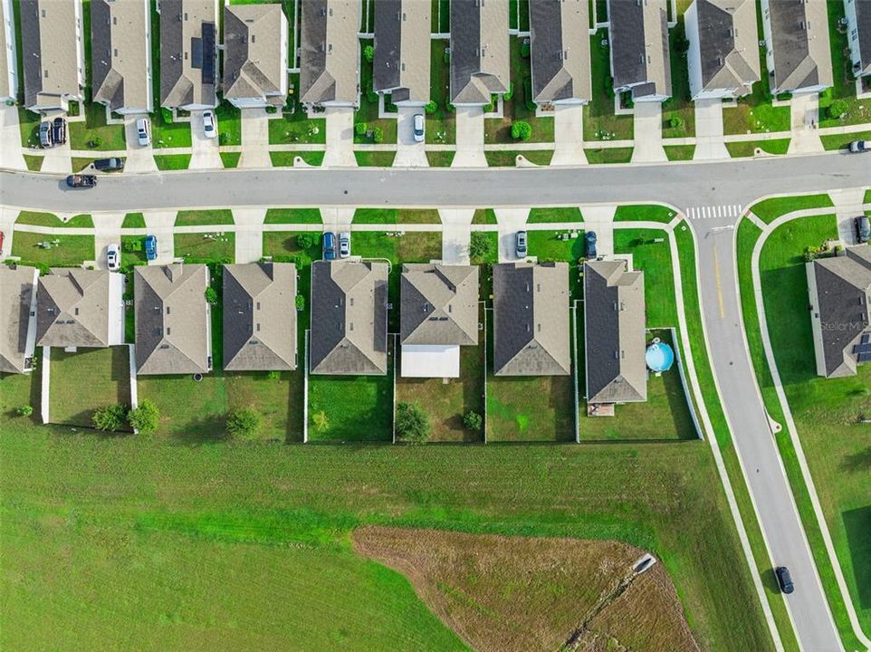 На продажу: $425,000 (6 спален, 3 ванн, 2674 Квадратных фут)