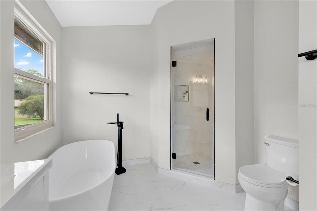 Active With Contract: $459,500 (4 beds, 2 baths, 2105 Square Feet)