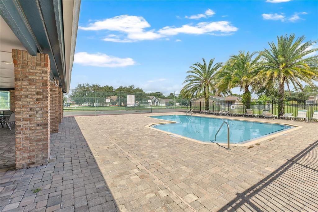 Active With Contract: $459,500 (4 beds, 2 baths, 2105 Square Feet)