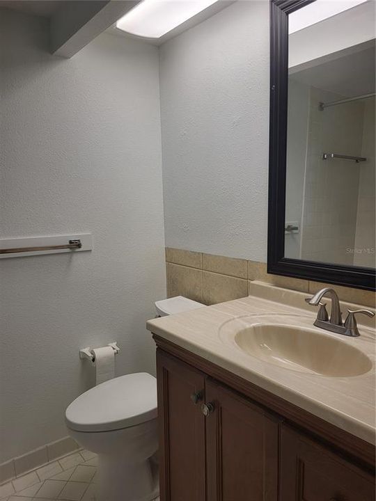 For Rent: $2,200 (2 beds, 2 baths, 1050 Square Feet)