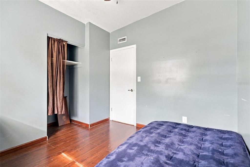 For Sale: $295,000 (4 beds, 2 baths, 1448 Square Feet)
