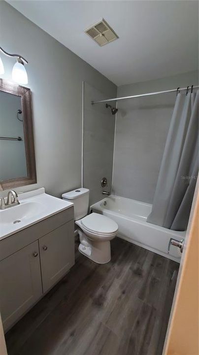 В аренду: $1,695 (2 спален, 2 ванн, 851 Квадратных фут)