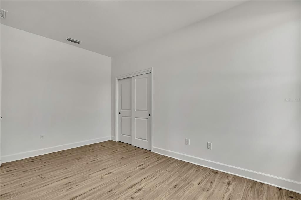 For Sale: $399,990 (4 beds, 3 baths, 2061 Square Feet)