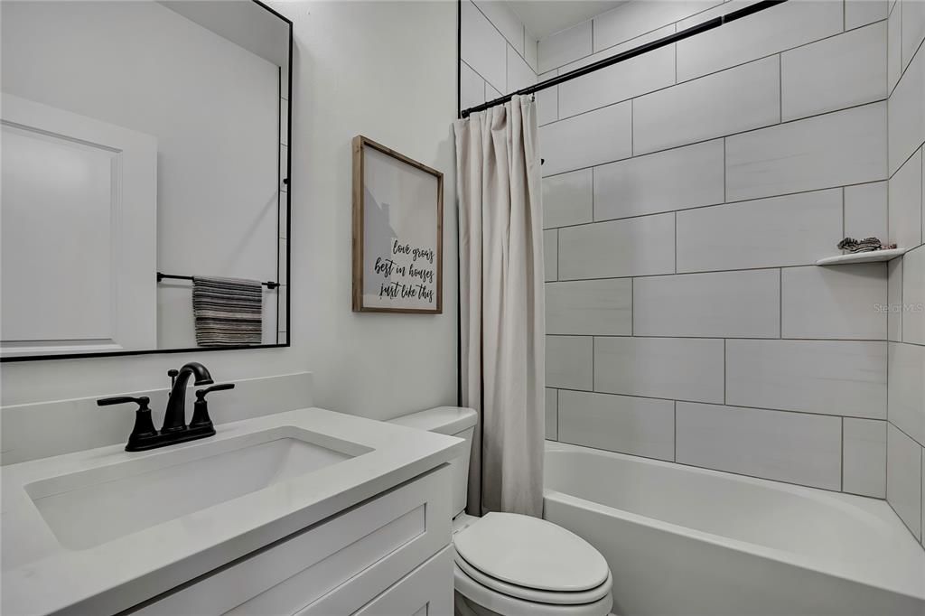 For Sale: $399,990 (4 beds, 3 baths, 2061 Square Feet)