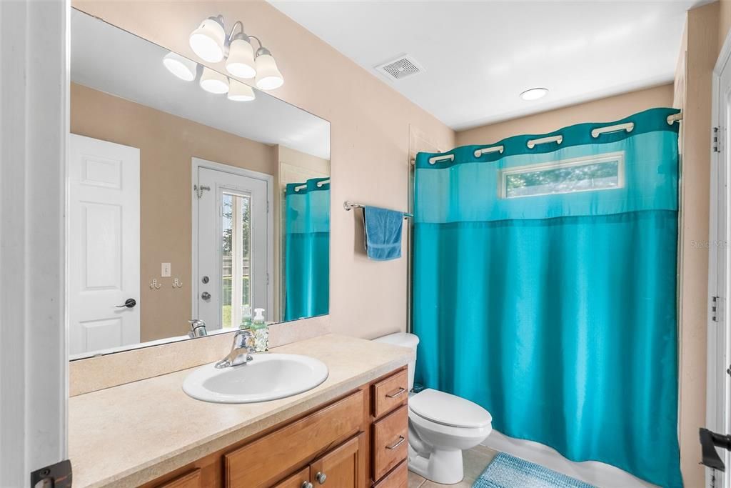 For Sale: $439,900 (4 beds, 3 baths, 1866 Square Feet)