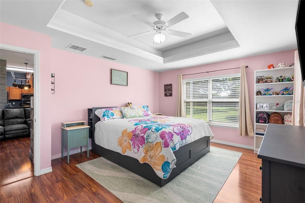 For Sale: $439,900 (4 beds, 3 baths, 1866 Square Feet)