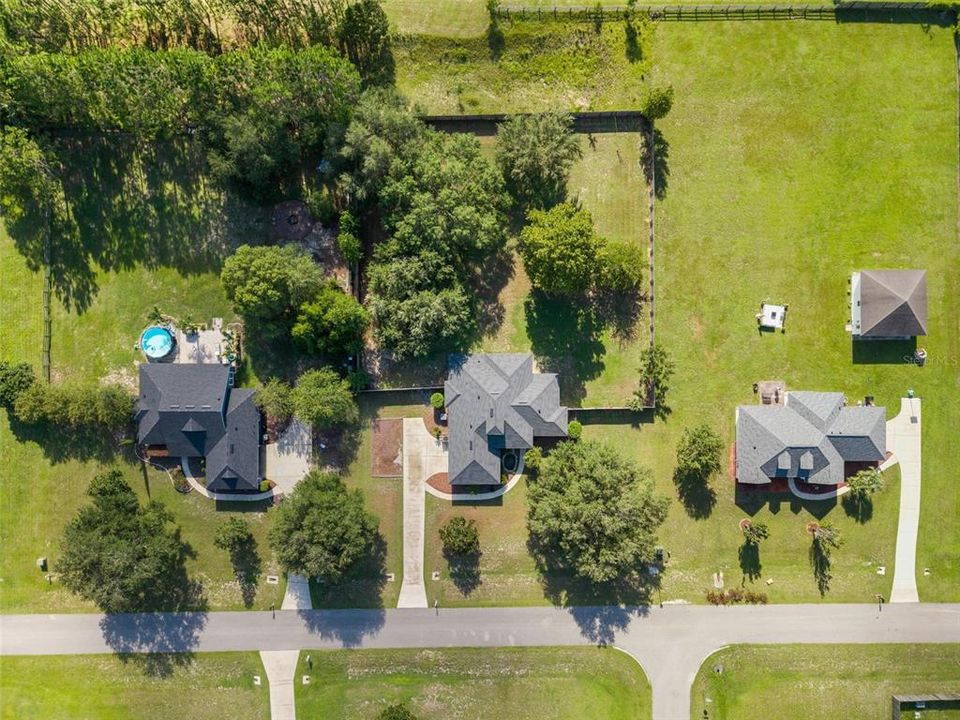 For Sale: $439,900 (4 beds, 3 baths, 1866 Square Feet)