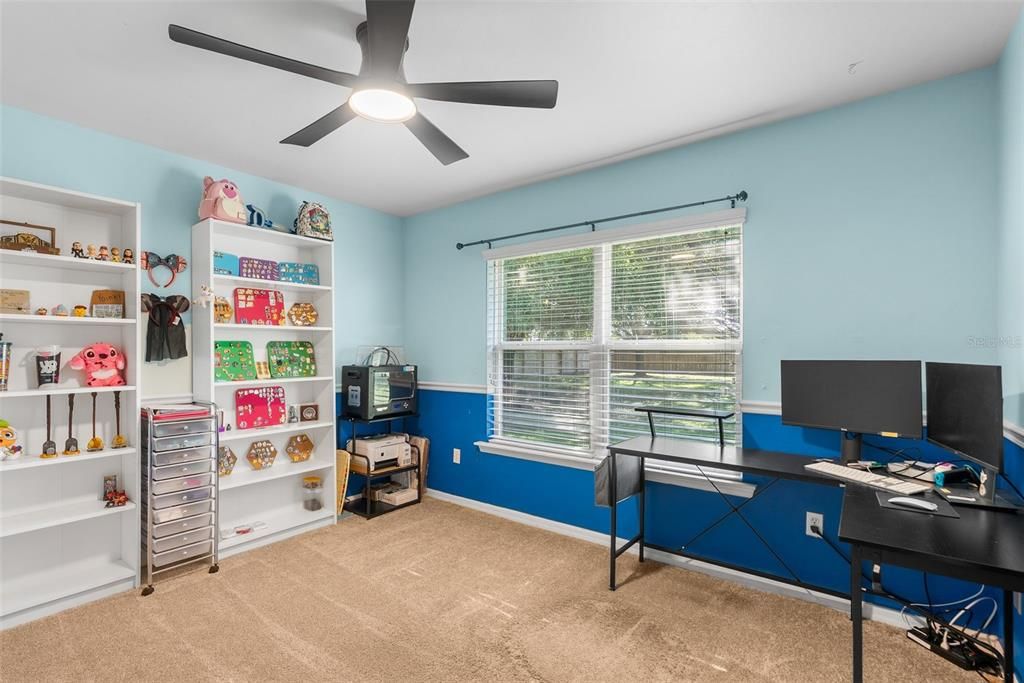 For Sale: $439,900 (4 beds, 3 baths, 1866 Square Feet)