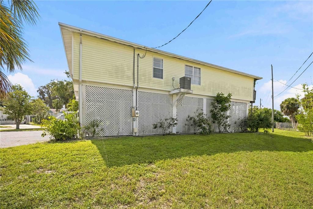 En Venta: $499,000 (4 camas, 2 baños, 1984 Pies cuadrados)