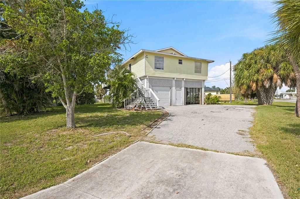 En Venta: $499,000 (4 camas, 2 baños, 1984 Pies cuadrados)